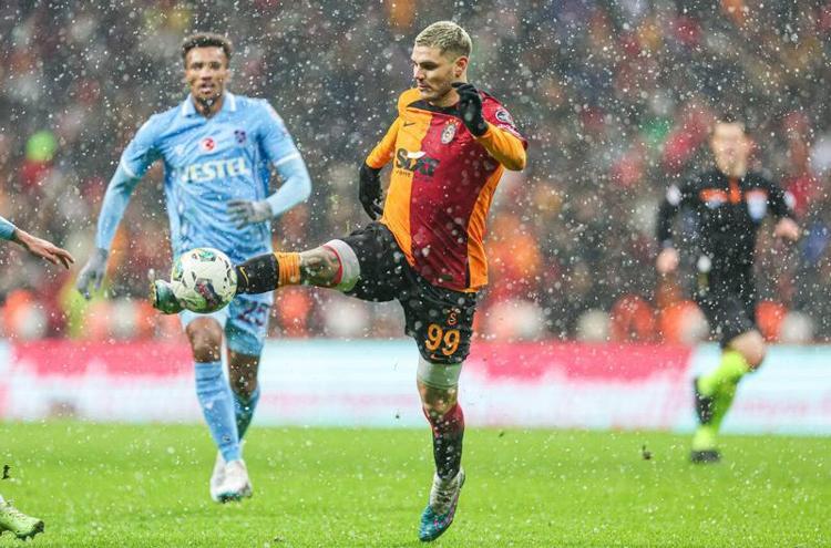 Galatasarayda 2. Mauro Icardi planı, 2 yıldız ile görüşme yapıldı Victor Nelsson durumu da düşünüldü