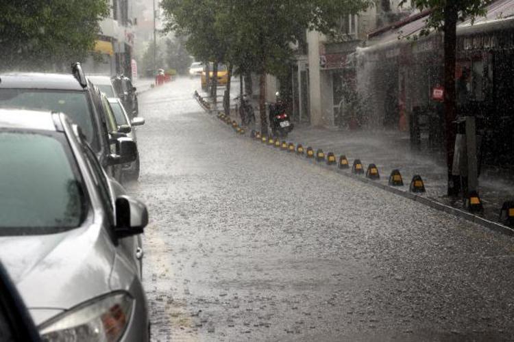 Meteoroloji uyardı Bayram tatili öncesi sağanak ve sel tehlikesi: İller belli oldu