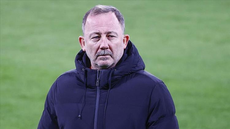 İsmail Kartal, Aykut Kocaman, Volkan Demirel, Emre Belözoğlu... Fenerbahçede karar verildi