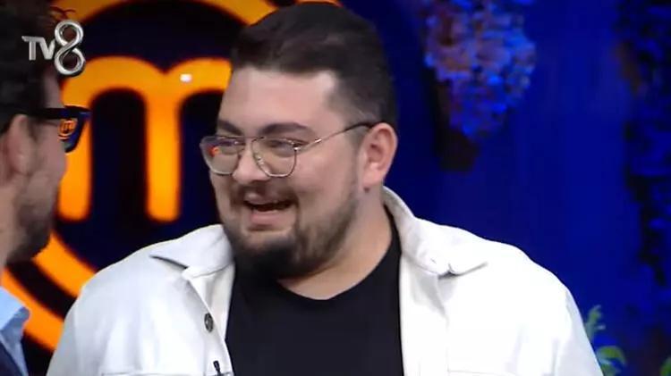 MASTERCHEF ERAY AKSUNGUR KİMDİR