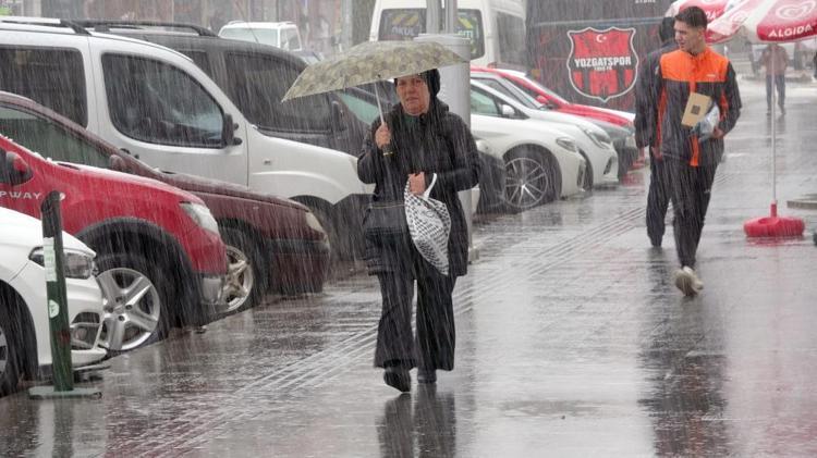 Bayramda hava nasıl olacak Soğuk hava ve şiddetli yağmur açıklaması, bu illere uyarı