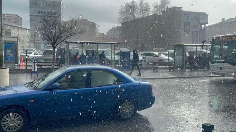 Kuvvetli Gök Gürültülü Sağanak Yağışlara Dikkat