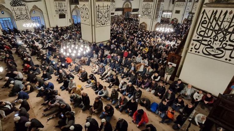 Bayram namazı saat kaçta 2023 İl il bayram namazı saati belli oldu İşte 2023 Kurban Bayramı namaz saatleri…