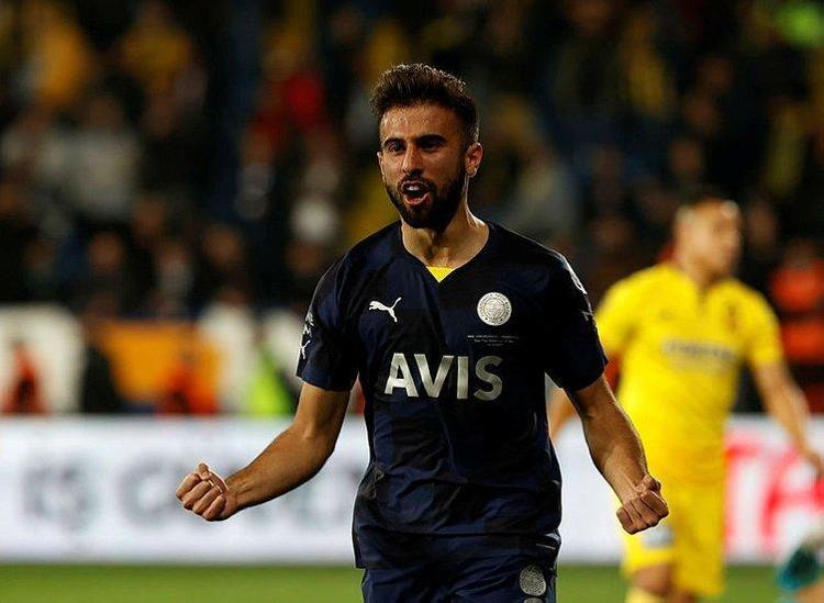 İsmail Kartal Mancininin sol bekini istedi Oosterwolde yine yedek kulübesine hapsolacak