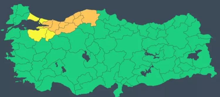 Kuvvetli yağışlar sert vuracak 12 kentte alarm verildi: Meteorolojiden İstanbul için son dakika sel uyarısı