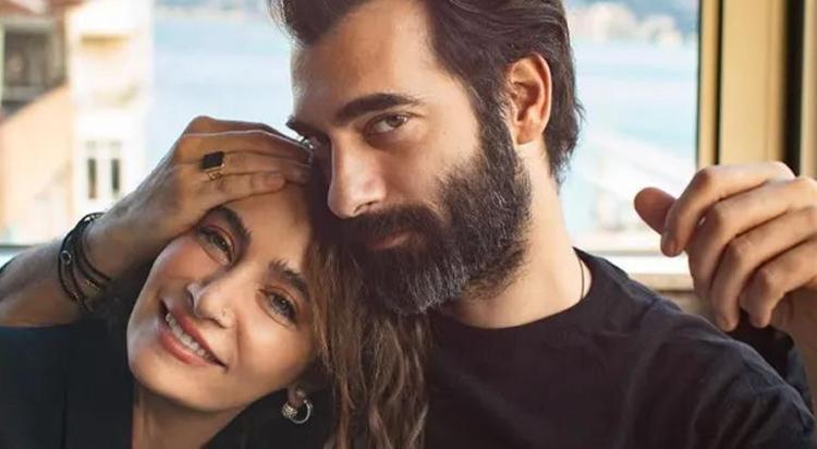 Sıla ve İlker Kaleli sahnede aşka geldi Bir anda öptü