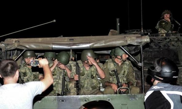 15 Temmuz darbe girişimi ne zaman oldu 15 Temmuz darbe girişimi nasıl ve nerede oldu 15 günü neler yaşandı