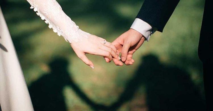 Görücü usulü mü, mantık evliliği mi Uzmanlar açıkladı: Hangi evlilik modeli uzun sürüyor