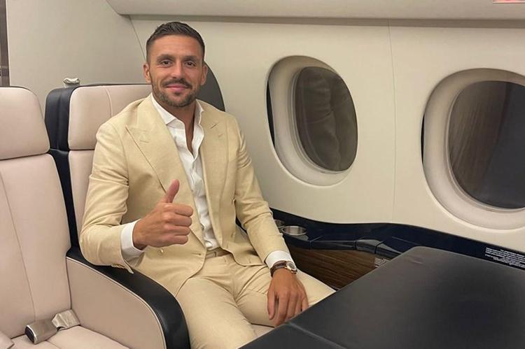 Fenerbahçenin yeni 10 numarası İstanbulda Bu transfer Mesut Özile benzemeyecek