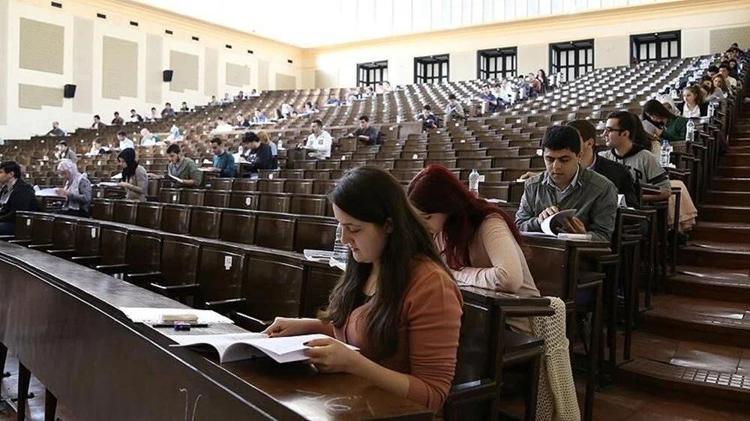 HANGİ ÜNİVERSİTELER ONLİNE EĞİTİM VERECEK