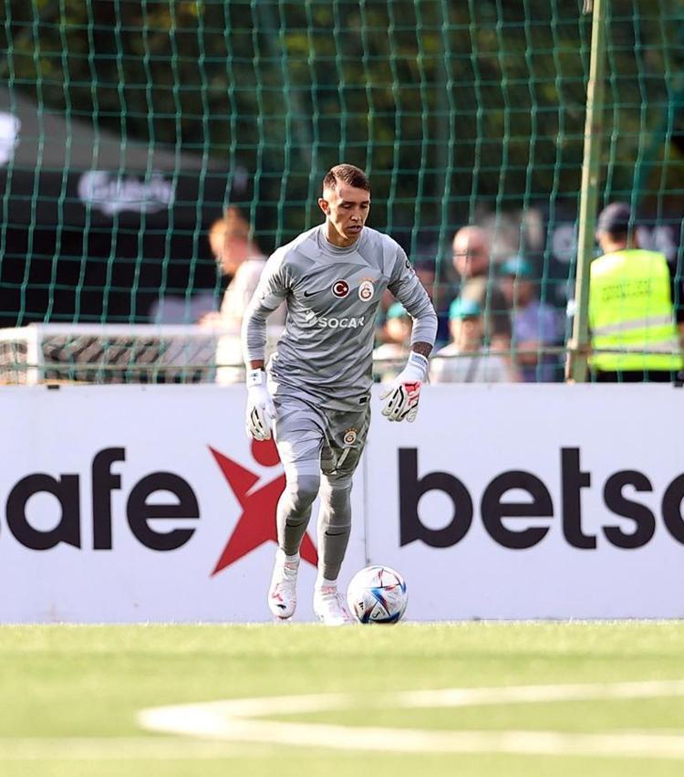 Tur İstanbula kaldı Zalgiris: 2 Galatasaray: 2