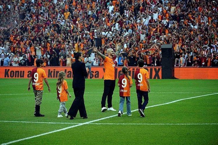 Dursun Özbek hızını alamadı Bir transfer çalımı da David Beckhama