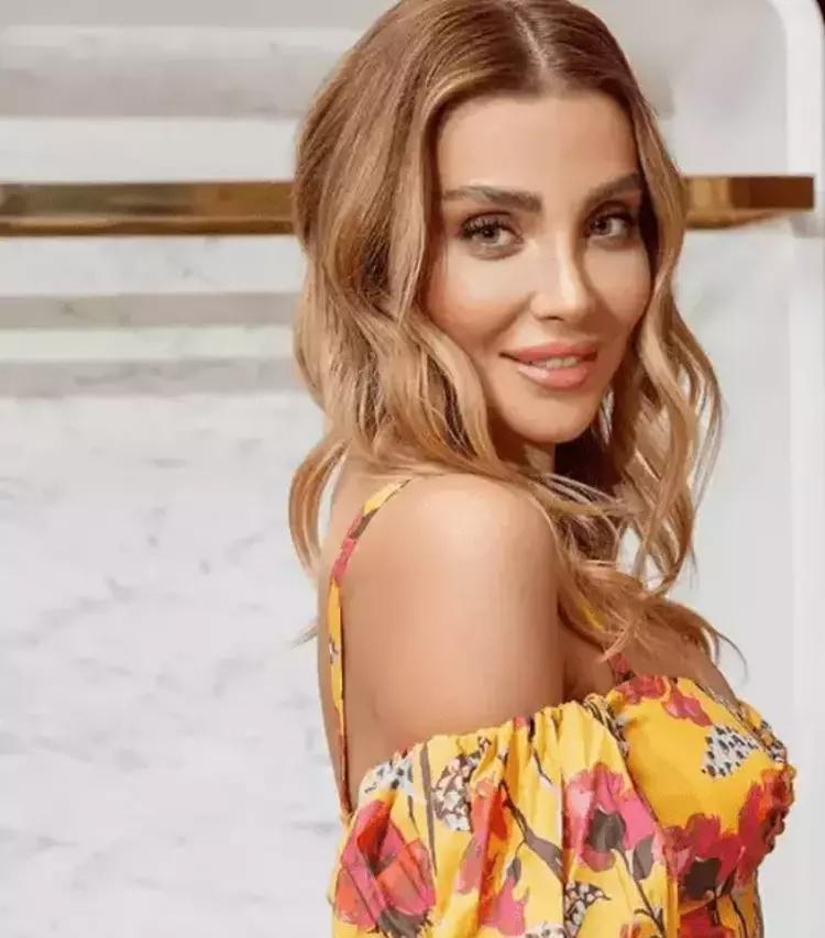 Özge Ulusoyu tiye alan Yeliz Yeşilmene cevap: Sana benzeyip 2+1 ev gibi mi olsun