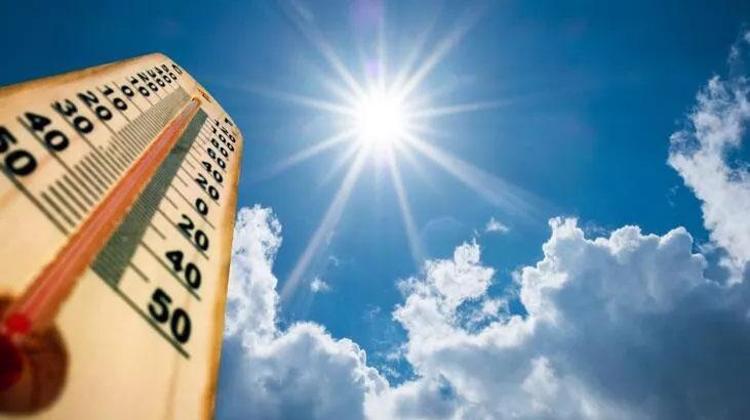 Hava durumu ile ilgili son dakika gelişmesi Kavurucu sıcaklıklar ve yağmurun yağacağı iller belli oldu