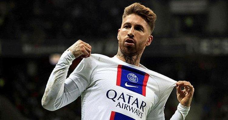 Gelirse Galatasarayda Ujfalusi etkisi yaratır Türkiye ve İspanya basını Ramos haberleriyle çalkalanıyor...