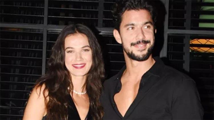 Yüzük takıldı: Pınar Deniz ve Kaan Yıldırım evleniyor