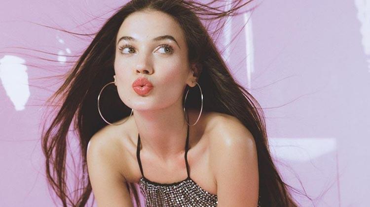 Yüzük takıldı: Pınar Deniz ve Kaan Yıldırım evleniyor