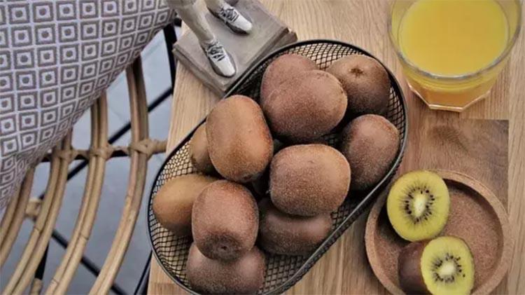 Canan Karatay açıkladı: Bu meyve metabolizmayı hızlandırıp kilo vermeye yardımcı oluyor