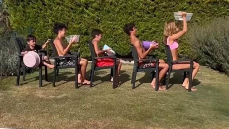 Her gün bu manzaralara uyanıyorlar: İşte ünlülerin lüks evleri