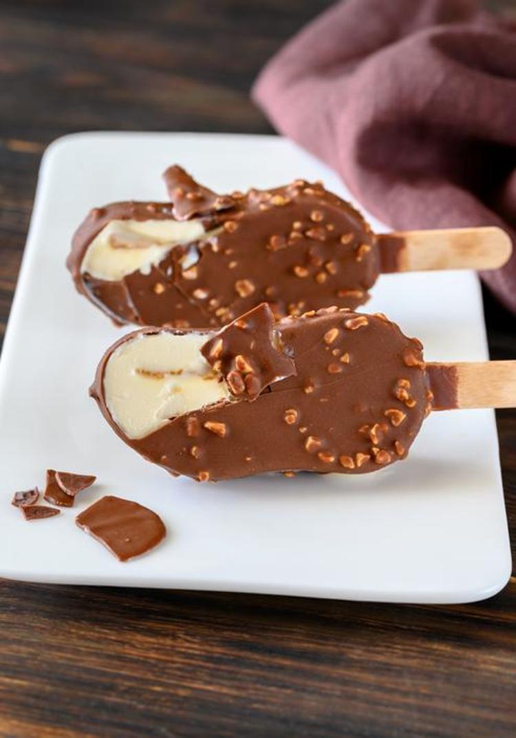 Böyle bir lezzet yok, birebir aynısı Evde bademli Magnum yapımı