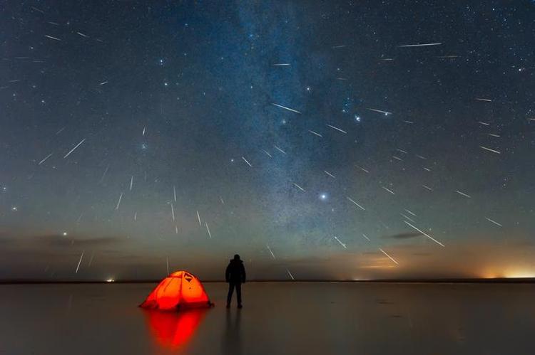 12 Ağustos meteor yağmuru || Meteor yağmuru nerelerden görülecek 2023, Perseid meteor yağmuru İstanbul nereden izlenir Meteor yağmuru ne zaman 2023, saat kaçta