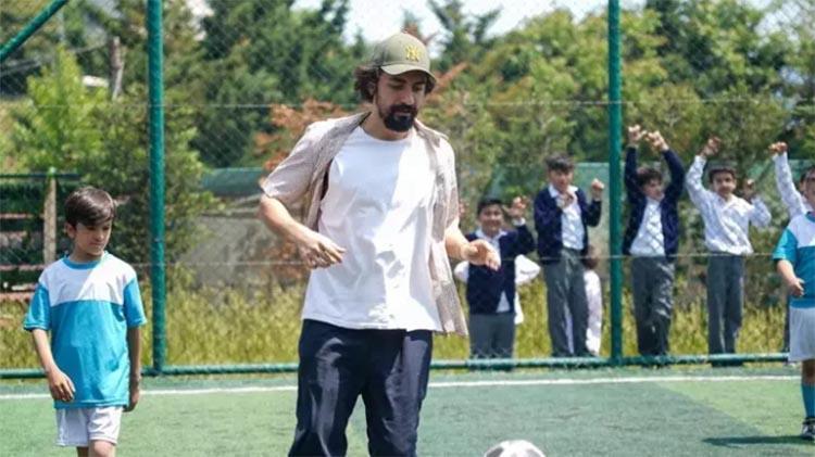 Alina Boz ve Umut Evirgen aşka geldi: Romantik pozları gündem oldu
