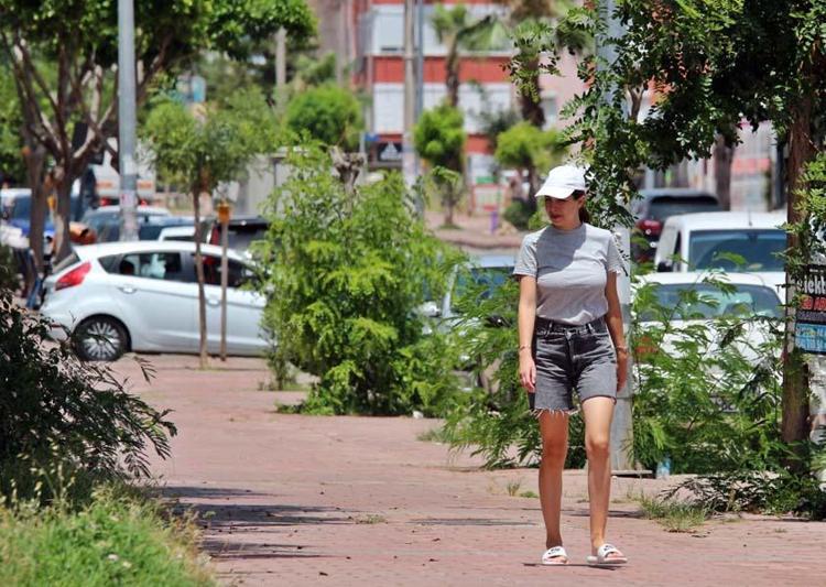 Meteorolojiden hava sıcaklığı uyarısı 11 derece birden artacak, 5 günlük rapor yayımlandı