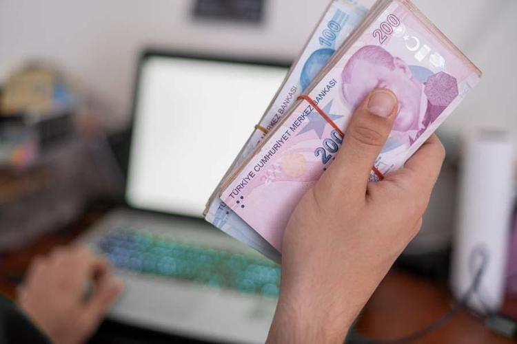 Emekli ve memur maaşlarına zam geliyor Kök ücret ve seyyanen ödeme detayı ortaya çıktı, tek tek hesaplandı