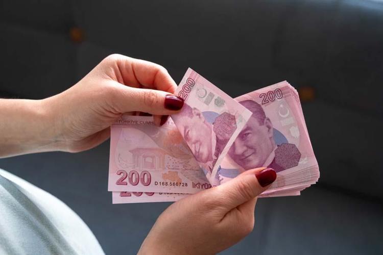 Emekli ve memur maaşlarına zam geliyor Kök ücret ve seyyanen ödeme detayı ortaya çıktı, tek tek hesaplandı
