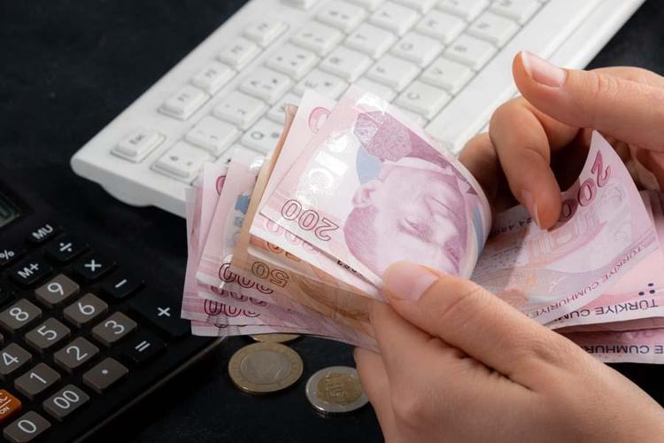 Emekli ve memur maaşlarına zam geliyor Kök ücret ve seyyanen ödeme detayı ortaya çıktı, tek tek hesaplandı