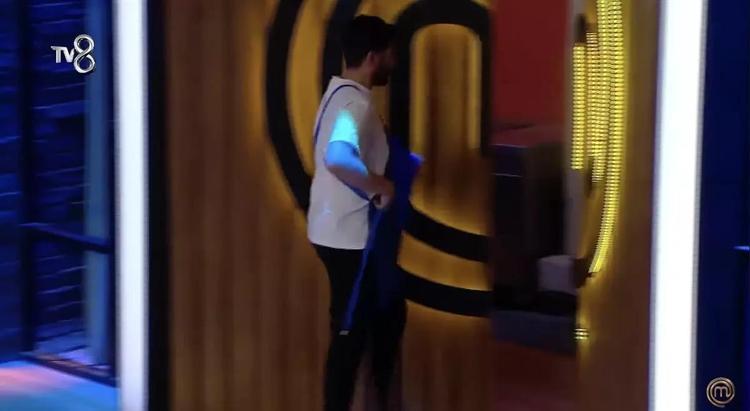 Potaya girdi kaos çıktı MasterChef Sergenin elenmesi için beklenen olay gerçekleşti