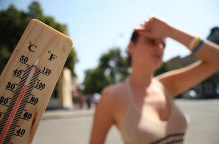 Meteoroloji ile ilgili son dakika gelişmesi Kavurucu sıcaklıkların yerini sağanak alıyor