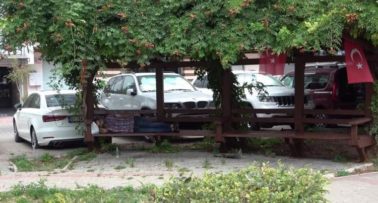Meteoroloji ile ilgili son dakika gelişmesi Kavurucu sıcaklıkların yerini sağanak alıyor