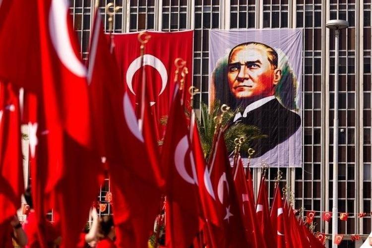 30 AĞUSTOS ZAFER BAYRAMI RESMİ TATİL Mİ