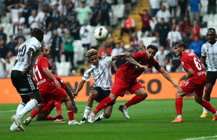 Hakem kararları Beşiktaş - Pendikspor maçına damga vurdu Tartışmalı pozisyona eski hakemden şok yorum geldi: Kadir Sağlam, uyanıklık yapma