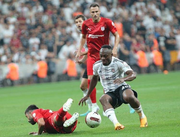 Hakem kararları Beşiktaş - Pendikspor maçına damga vurdu Tartışmalı pozisyona eski hakemden şok yorum geldi: Kadir Sağlam, uyanıklık yapma