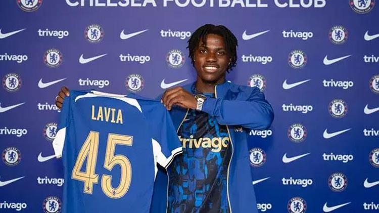 16) ROMEO LAVİA - 20 MİLYON EURO | 19 YAŞINDA