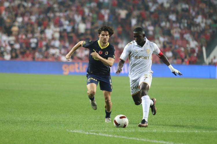 İsmail Yüksek dayak yedi İptal edilen gol sonrası olay sözler