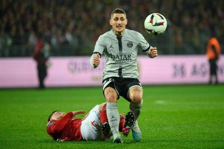 Bayerni elinin tersiyle itti Galatasaray Onu Arapların elinden kapıyor Bomba Molde stadında patladı