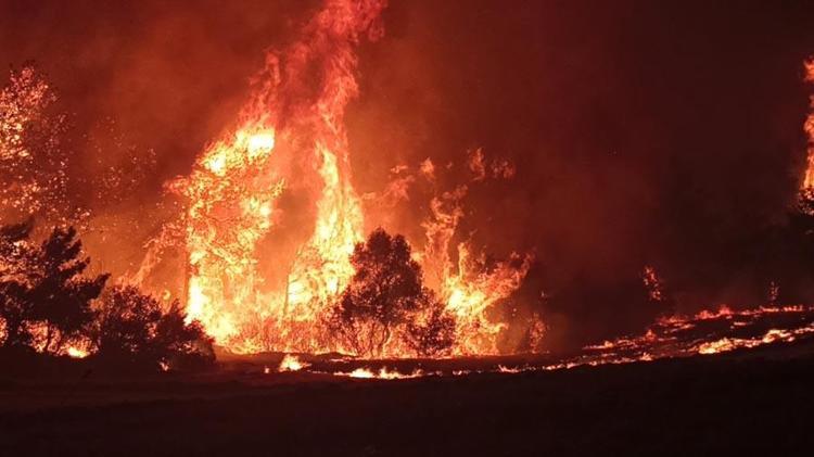 ÇANAKKALE BOĞAZI SABAH YENİDEN ÇİFT YÖNLÜ ULAŞIMA KAPATILACAK