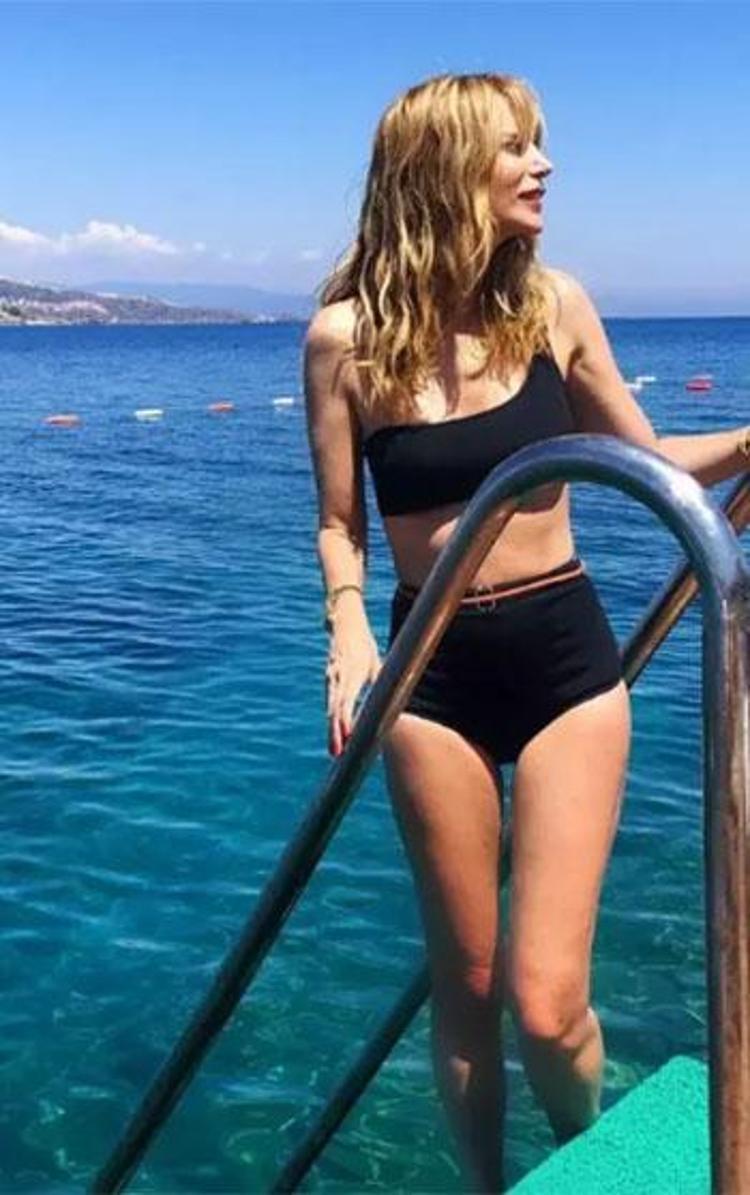 30 yıldır aynı kiloda Cemiyetin önemli simalarından Elif Dürüst formunun sırrını anlattı