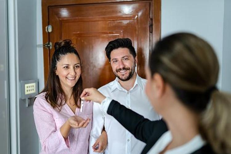 Kiracı ve ev sahiplerine ilgilendiriyor 1 Eylül itibarıyla zorunlu oluyor