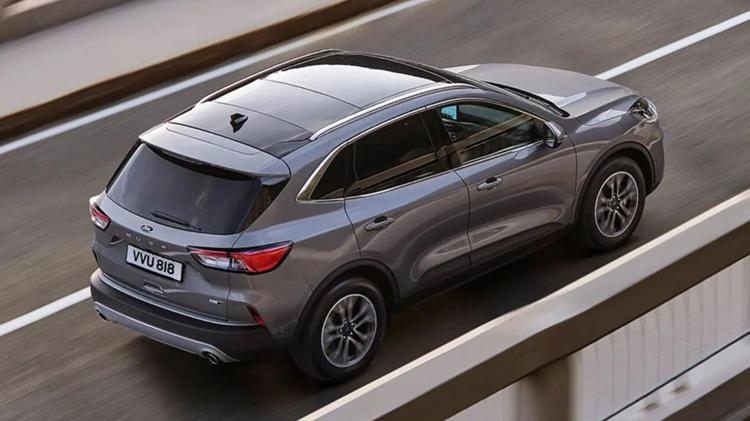 Ford SUV modeli Kuga Eylül fiyatları alıcısını selektörle çağırıyor Bu fiyat listesi 8 ay görülmedi