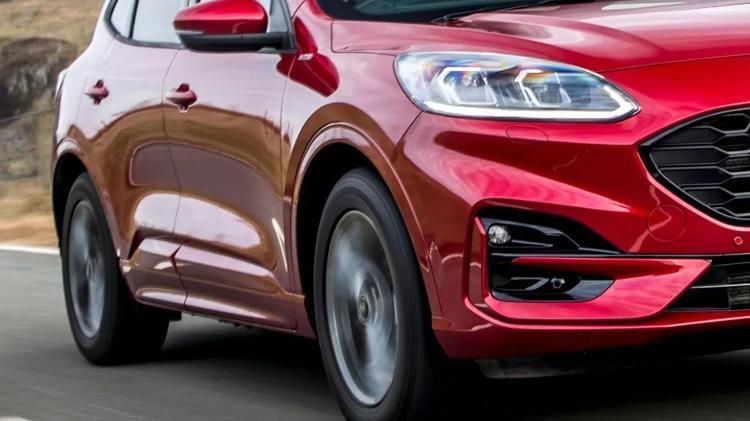 Ford SUV modeli Kuga Eylül fiyatları alıcısını selektörle çağırıyor Bu fiyat listesi 8 ay görülmedi