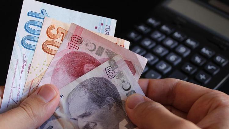 Memur ve emekli milyonlara ek ödeme müjdesi Hesaplara yatacağı tarih verildi