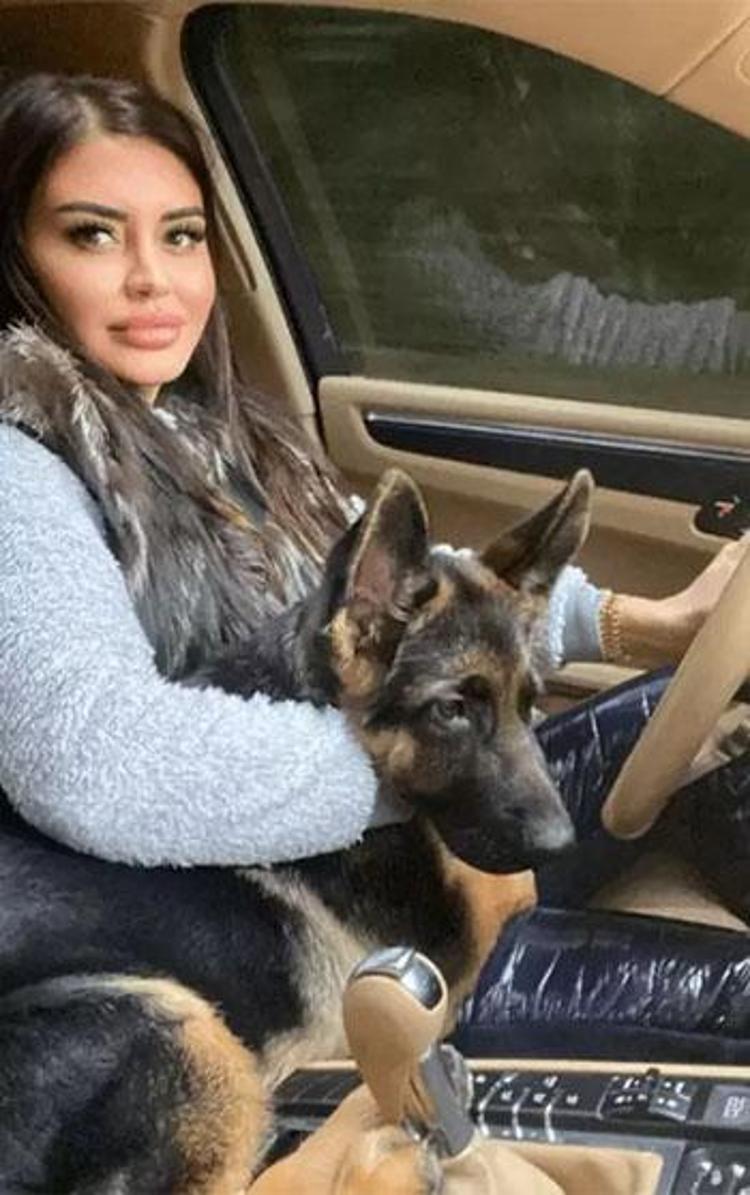 Ebru Polat kalça estetiği iddialarına yanıt verdi