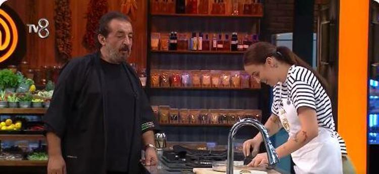 Mehmet Şef Alicanı stüdyoya gömdü Esra Onu kaptan yaptı MasterChef All Starda haftanın takımları belli oldu