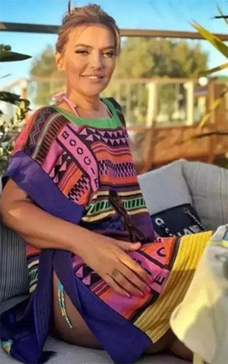 Demet Akalın ve Okan Kurtu kızdıran yorum