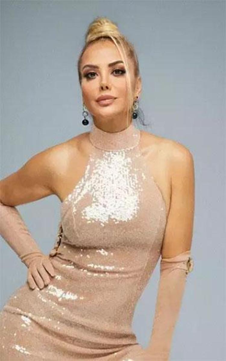 Anne sütü içmeyi bırakan Selen Görgüzel: Tanyeli için anne sütü arıyorum