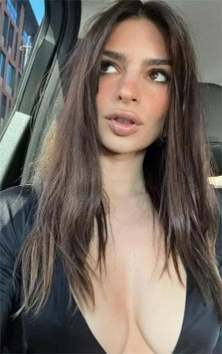 Emrata yatakta pozunu paylaştı: Irina Shayk kayıtsız kalamadı